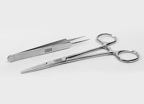 用于塑料醫(yī)療器械制造的紫外激光打標（冷光源激光打標機）(圖3)